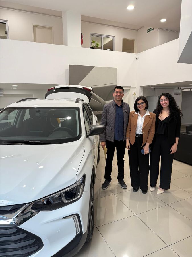 Cliente retirando su Chevrolet 0km