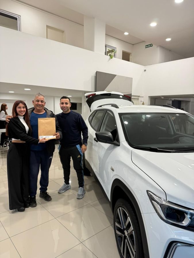 Cliente retirando su Chevrolet 0km